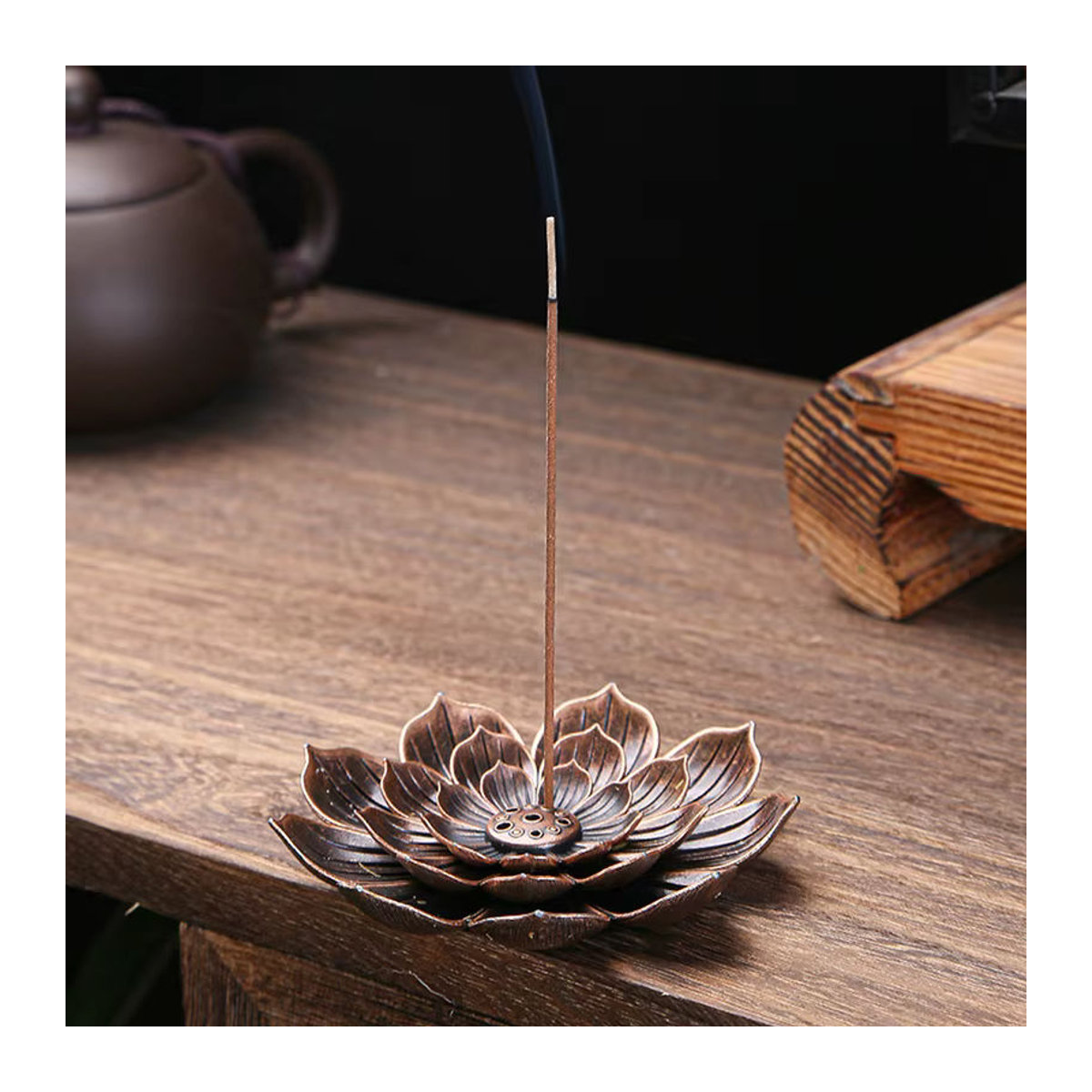 Orientalischer Metall Weihrauchbrenner in Lotus-Design für Yoga und Meditation, Farbe: Braun - Bild 4