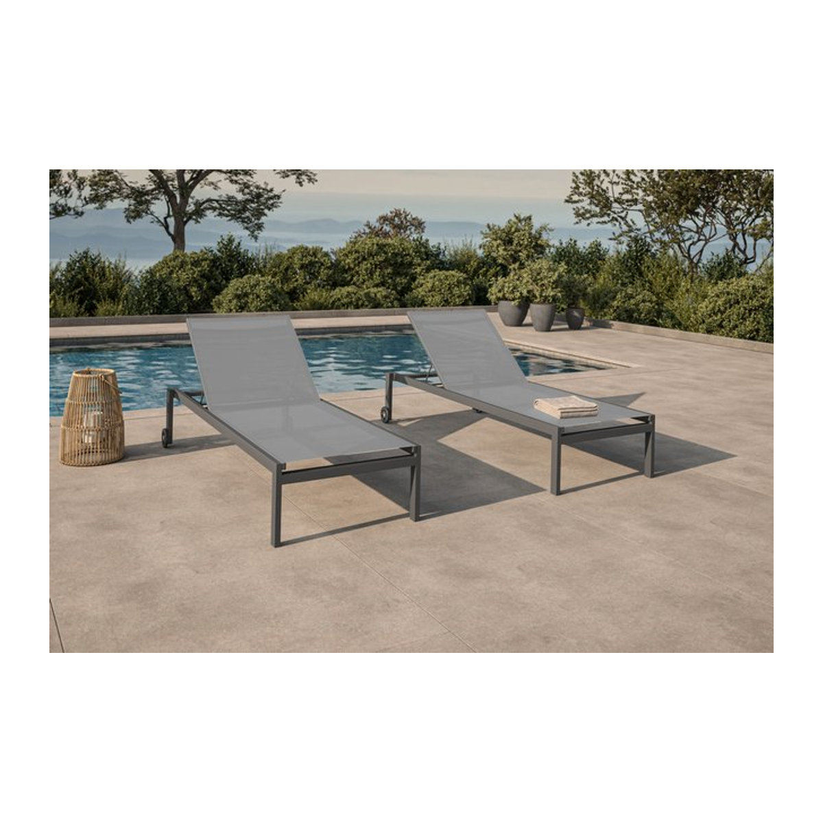 OUTFLEXX 2er-Set Gartenliege grau/schwarz aus Alu und Textilene mit verstellbarer Rückenlehne und Rollfunktion, B/H: 190 x 80 cm - Bild 1