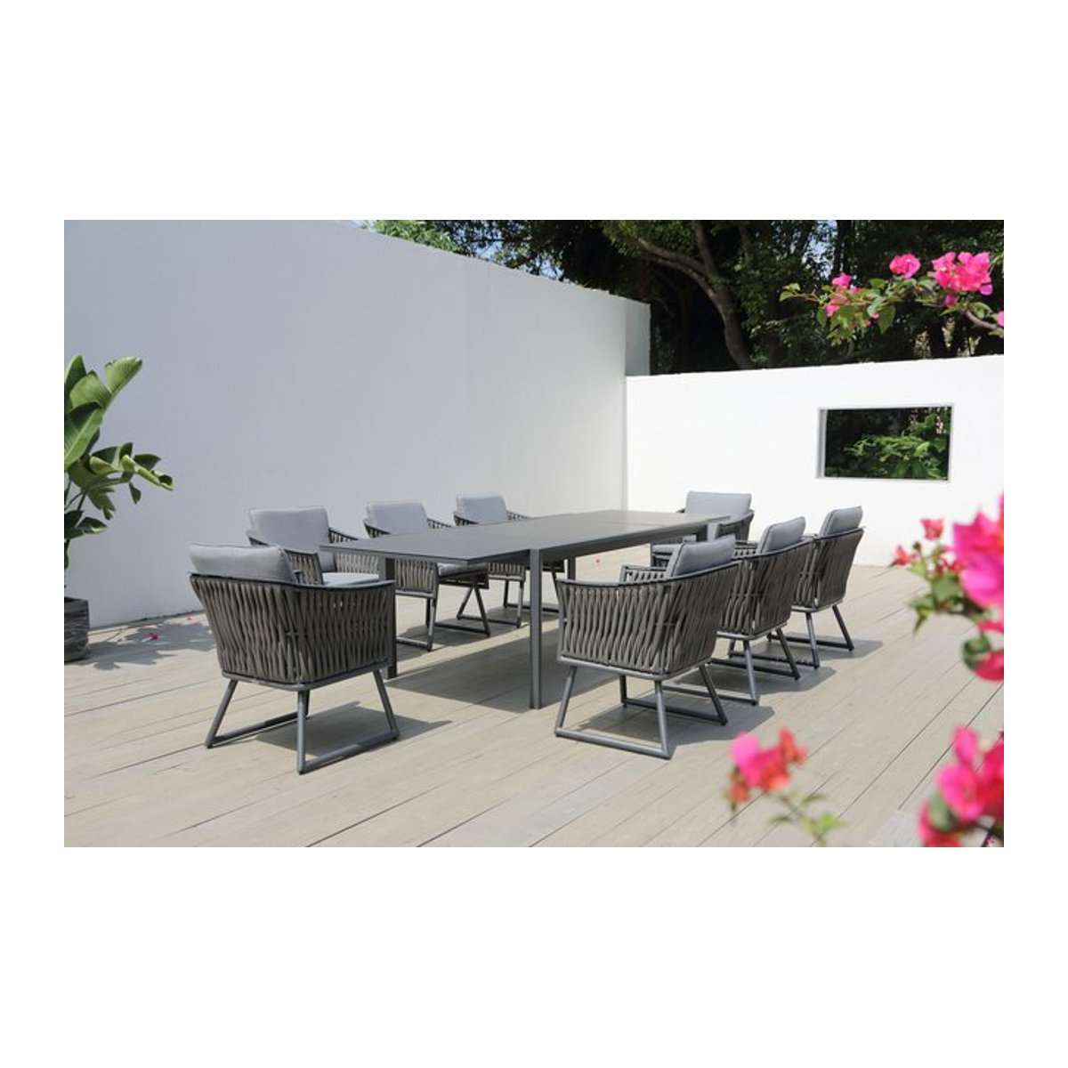 OUTFLEXX Garten-Essgruppe aus Aluminium in Anthrazit mit Ausziehtisch und 8 Sesseln - Bild 1
