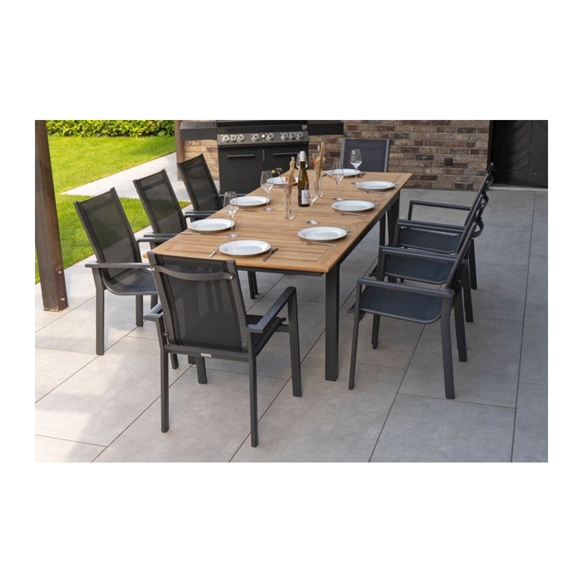 OUTFLEXX Garten-Essgruppe aus Aluminium, Teak und Textil in Anthrazit mit Ausziehtisch und 8 Stapelsesseln, B/T/H: 100 x 180/240 cm - Bild 1