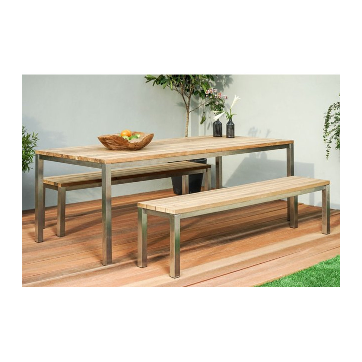 OUTFLEXX Garten-Essgruppe aus Edelstahl und recyceltem Teak in Braun und Silber, Tisch mit B/T: 180 x 90 cm und 2 Bänke im Industrial Design - Bild 1
