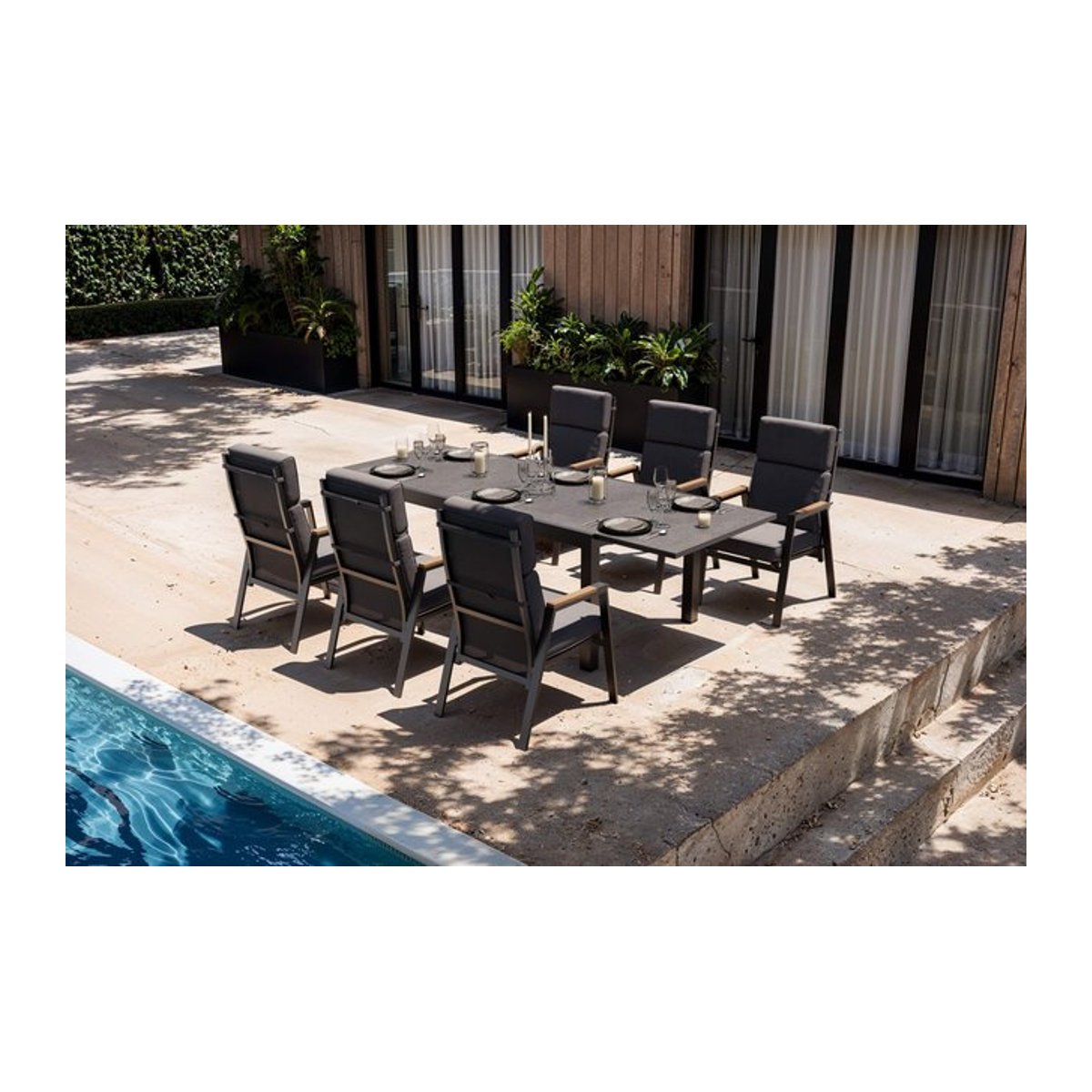 OUTFLEXX Premium Garten-Essgruppe in Anthrazit Matt mit 6 Stapelsesseln aus Aluminium, Teak und Spraystone, B/T: 260 x 100 cm und 160 x 100 cm - Bild 1
