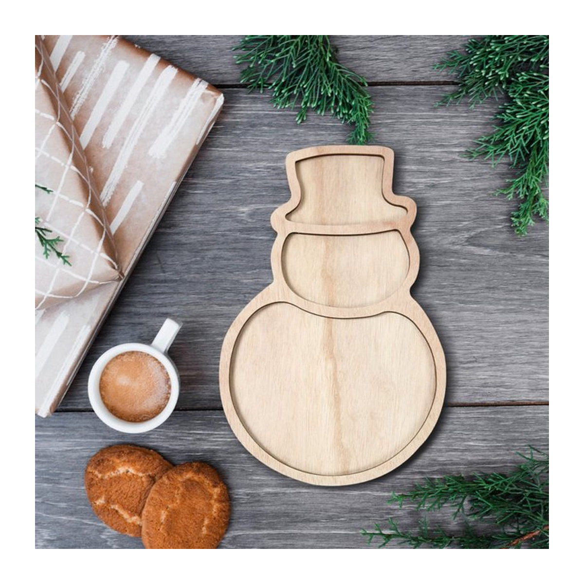 PATIMATE Weihnachts-Holzpalettenplatte in Beige für rustikale Weihnachtsdekoration - Bild 1