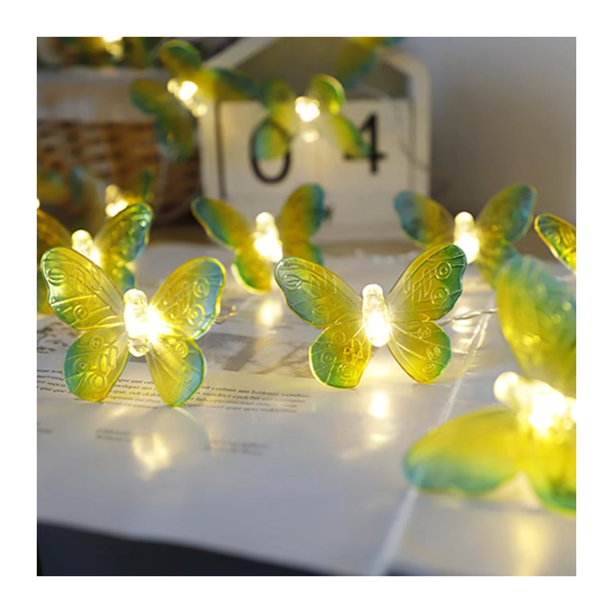 Peach Forest Schmetterling LED Lichterkette im Bohemian Stil in Grün und Gelb für dein Zuhause und Schlafzimmer - Bild 4
