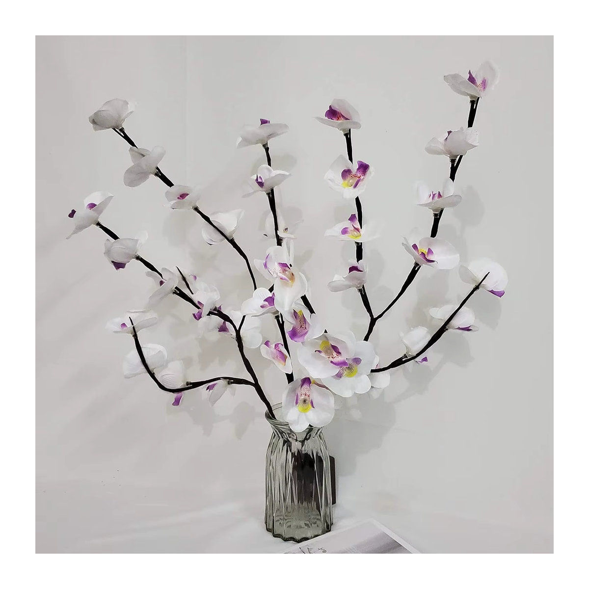 Peach Forest Schmetterlings-Orchideen-Baum-Lichter in Weiß und Violett, batteriebetriebene Dekolampe für dein Zuhause - Bild 5