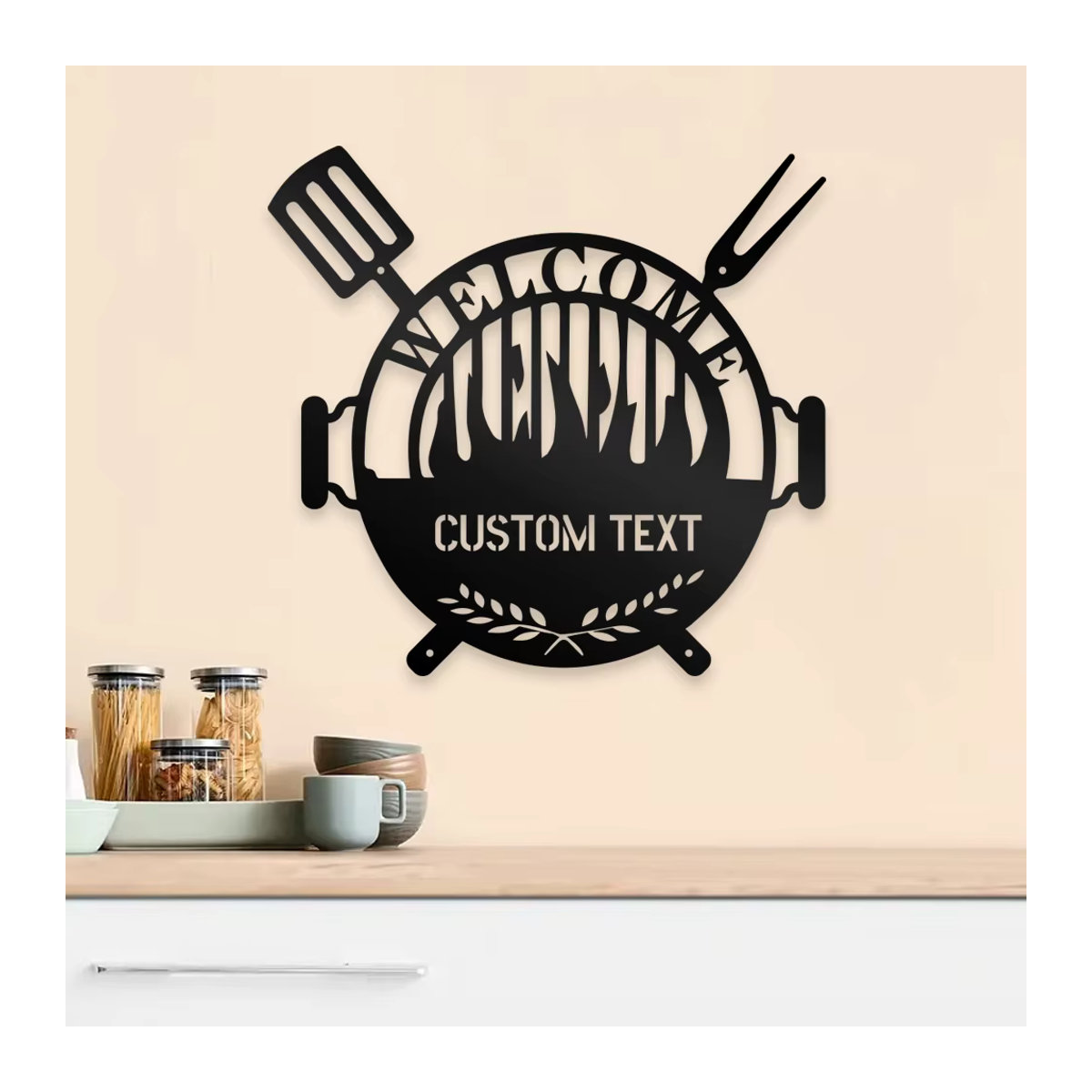 Personalisierbares Metall-Wandschild Campfire Design in Schwarz und Gold zur Wandmontage für Kinderzimmer und Wohnzimmer - Bild 2