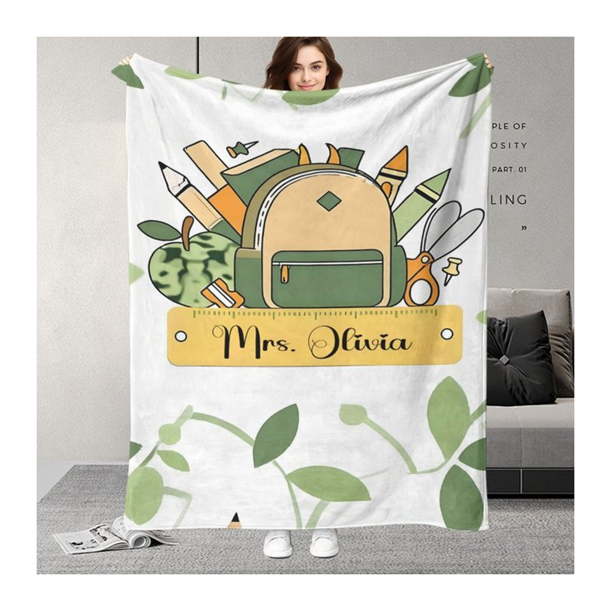 Personalisierte Decke mit individuellem Namen für Lehrer in Weiß von ZIZ, weich und warm für Zuhause, Büro oder Reisen - Bild 1