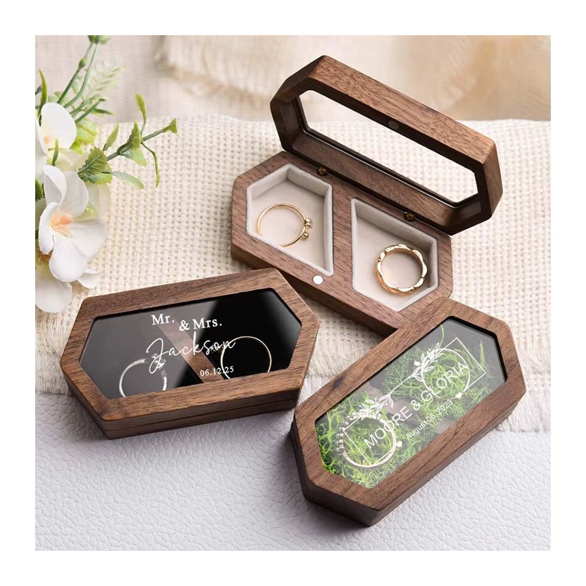 Personalisierte Ringbox aus Walnussholz mit Gravur von Alex Streeter in Braun für Verlobungs- und Eheringe - Bild 3
