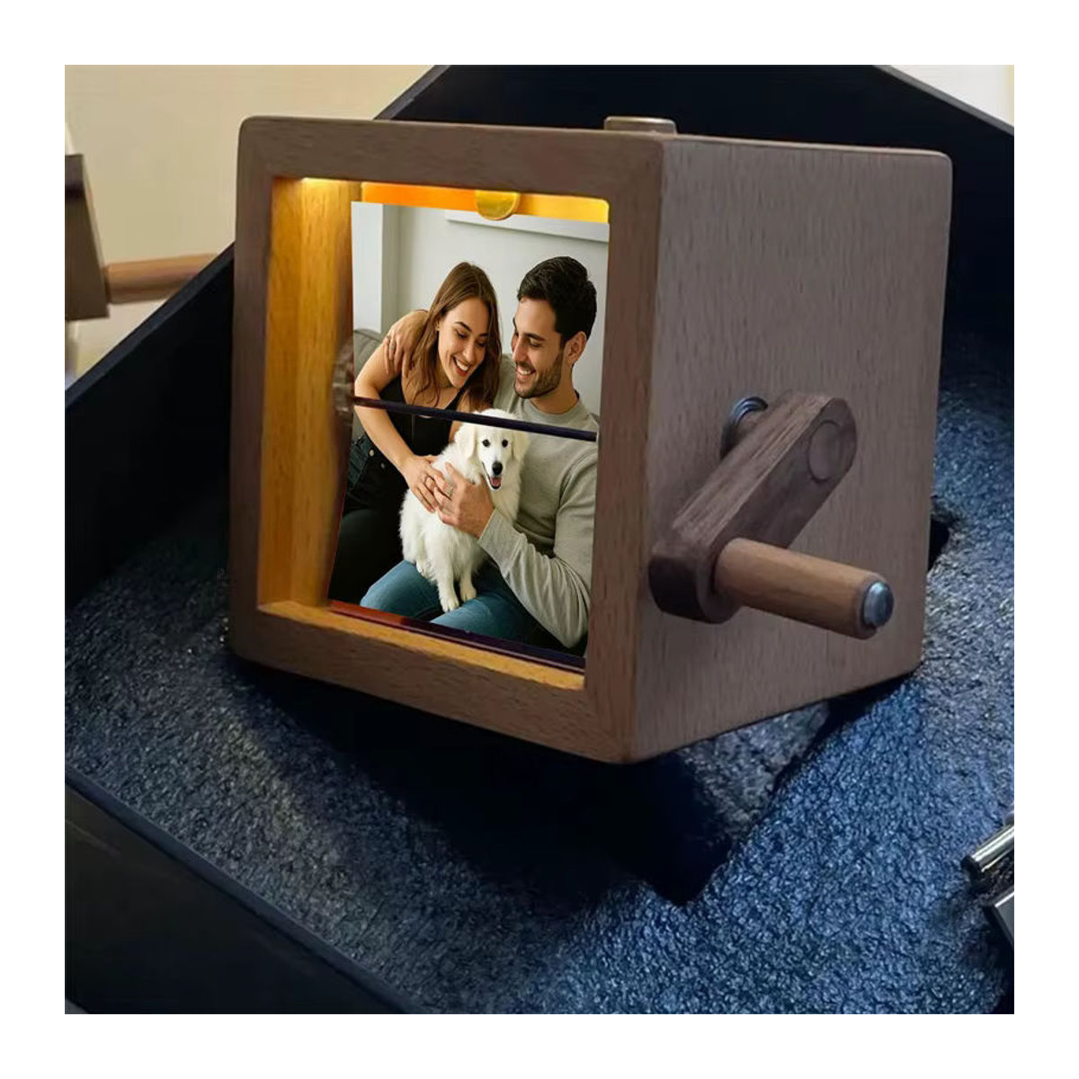 Personalisiertes mechanisches Handkurbel-Fotoalbum von 4MELLY aus Holz in Braun - Bild 6