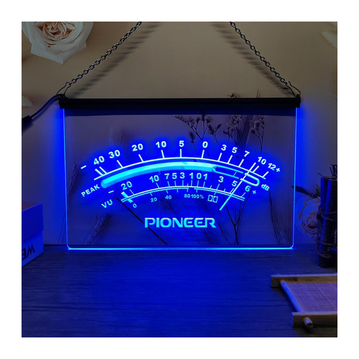 Pioneer Peak VU dB LED-Neonschild in Blau, 3D-Schnitzwandkunst aus Kunststoff für dein Zuhause, Büro oder Schlafzimmer im Landhausstil - Bild 1