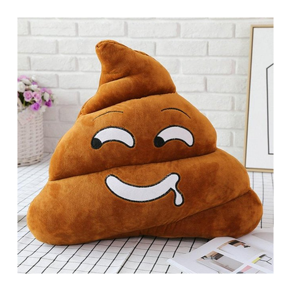 Plüsch Kissen Poop Puppe Spielzeug als Home Decor in Braun, B/H: 35 x 30 cm - Bild 1