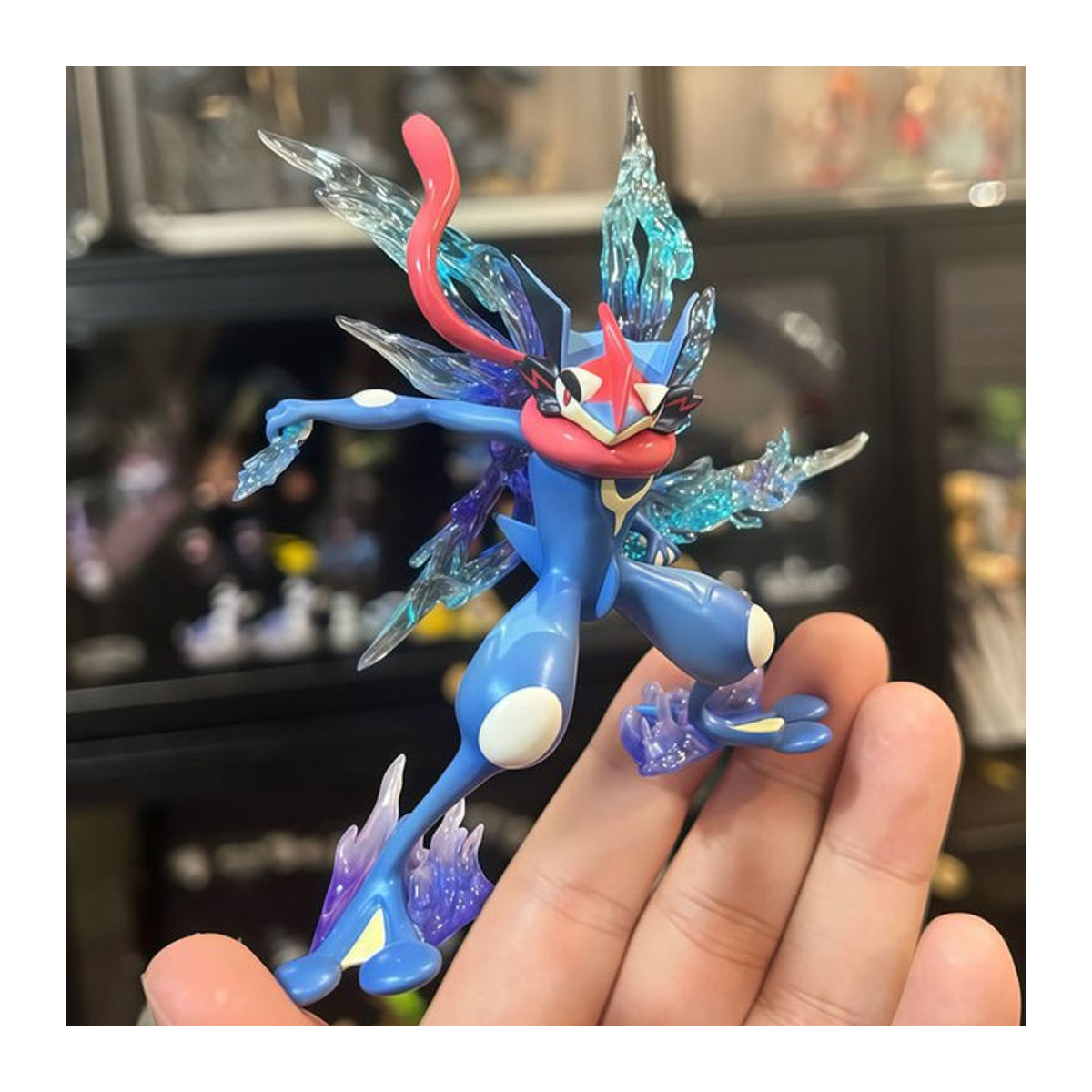 Pokemon Greninja Anime Figur Blau, Dekoration und Sammelmodell aus Kunststoff, Höhe: 12 cm - Bild 1