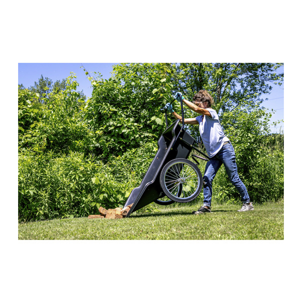 Polar Schubkarre Premium Schwarz 283 l aus Kunststoff und Stahl mit Gummi Rad B/T/H: 165 x 74 x 74 cm - Bild 5