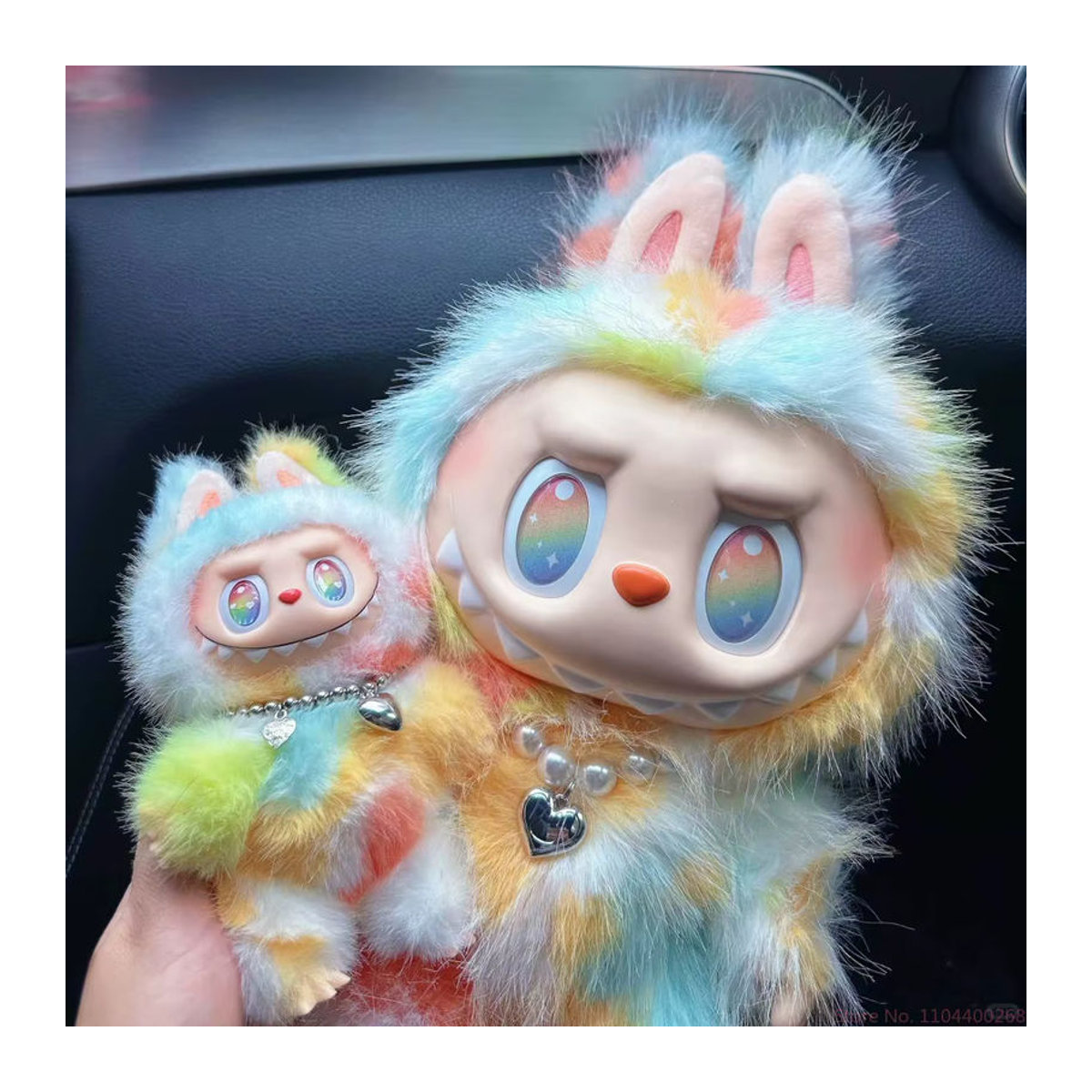 Pop Mart The Monsters Labubu Rock The Universe Figur, mehrfarbig, Höhe: 38 cm - Bild 6