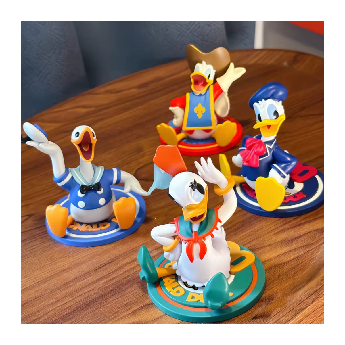 Popmart Donald Duck 90. Jubiläums-Serie Blindbox Figuren, mehrfarbig - Bild 2