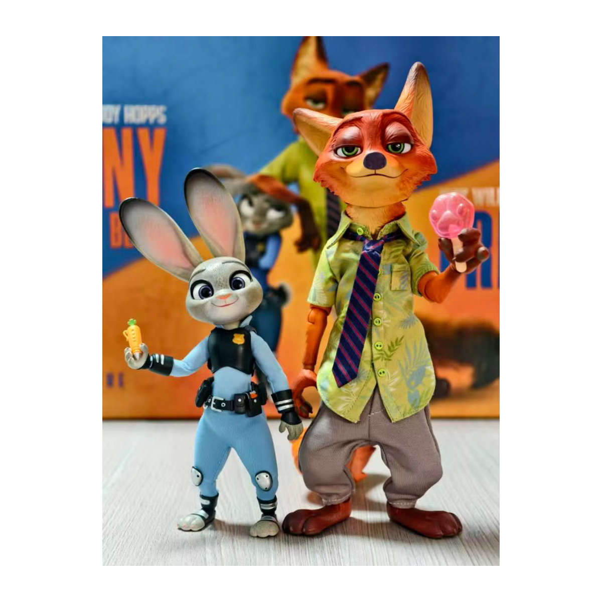 Popmart Zootopia Mobile Puppetry Judy Nick Mr. Big Umhang-Set aus Kunststoff, mehrfarbig - Bild 3
