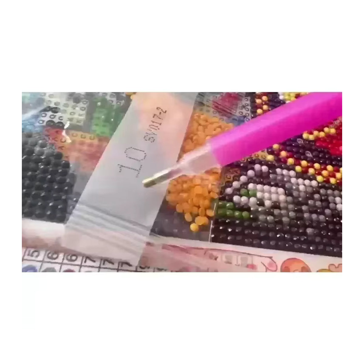 Potdemiel Anime 5D DIY Diamant-Malset mit Cartoon-Mosaik-Kunst für die Heimdekoration, mehrfarbig, rund - Bild 1