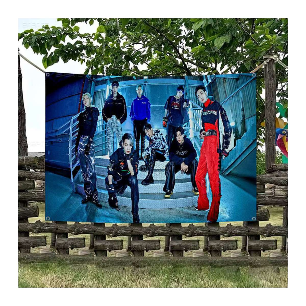 Potdemiel ATEEZ KPOP Geburtstag Banner Dekoration aus Textil in Mehrfarbig - Bild 2