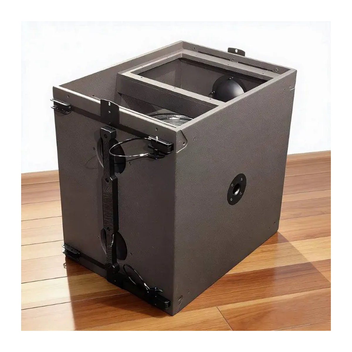 Prohsaudio SB118 Einzelner 18-Zoll-Subwoofer-Lautsprecherkasten in Schwarz und Braun zur Verwendung mit Kr08 Line Array ohne Lautsprecherkomponenten - Bild 1