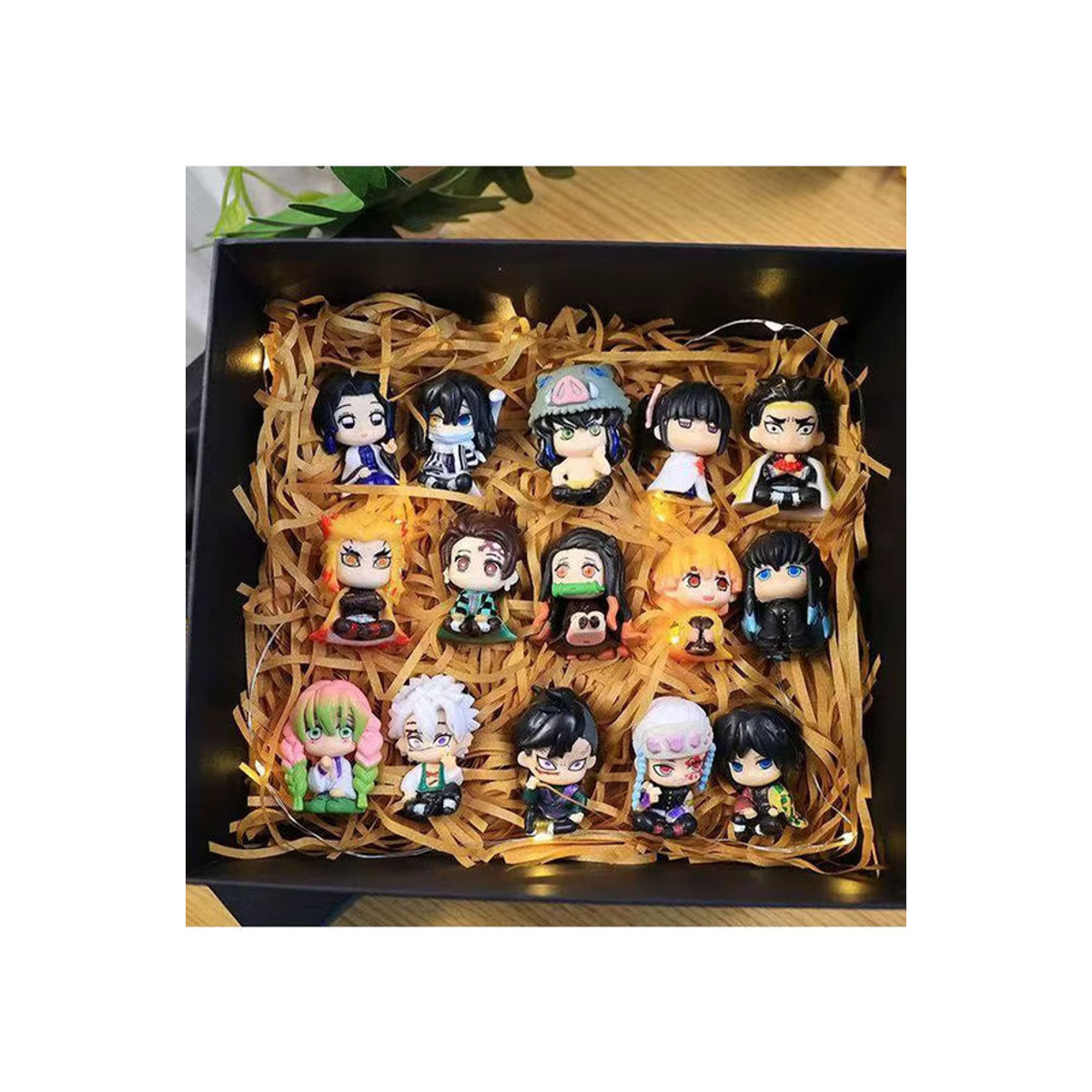 Q Posket Demon Slayer Kimetsu No Yaiba Figuren Set aus Kunststoff in Mehrfarbig als Desktop-Dekoration - Bild 4