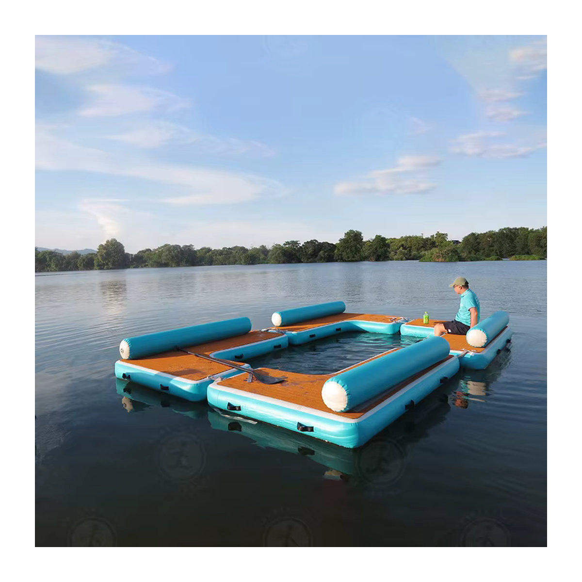 Quadratische aufblasbare Schwimmplattform für Pool und Yacht als Freizeit Insel und Luftmatratze - Bild 2
