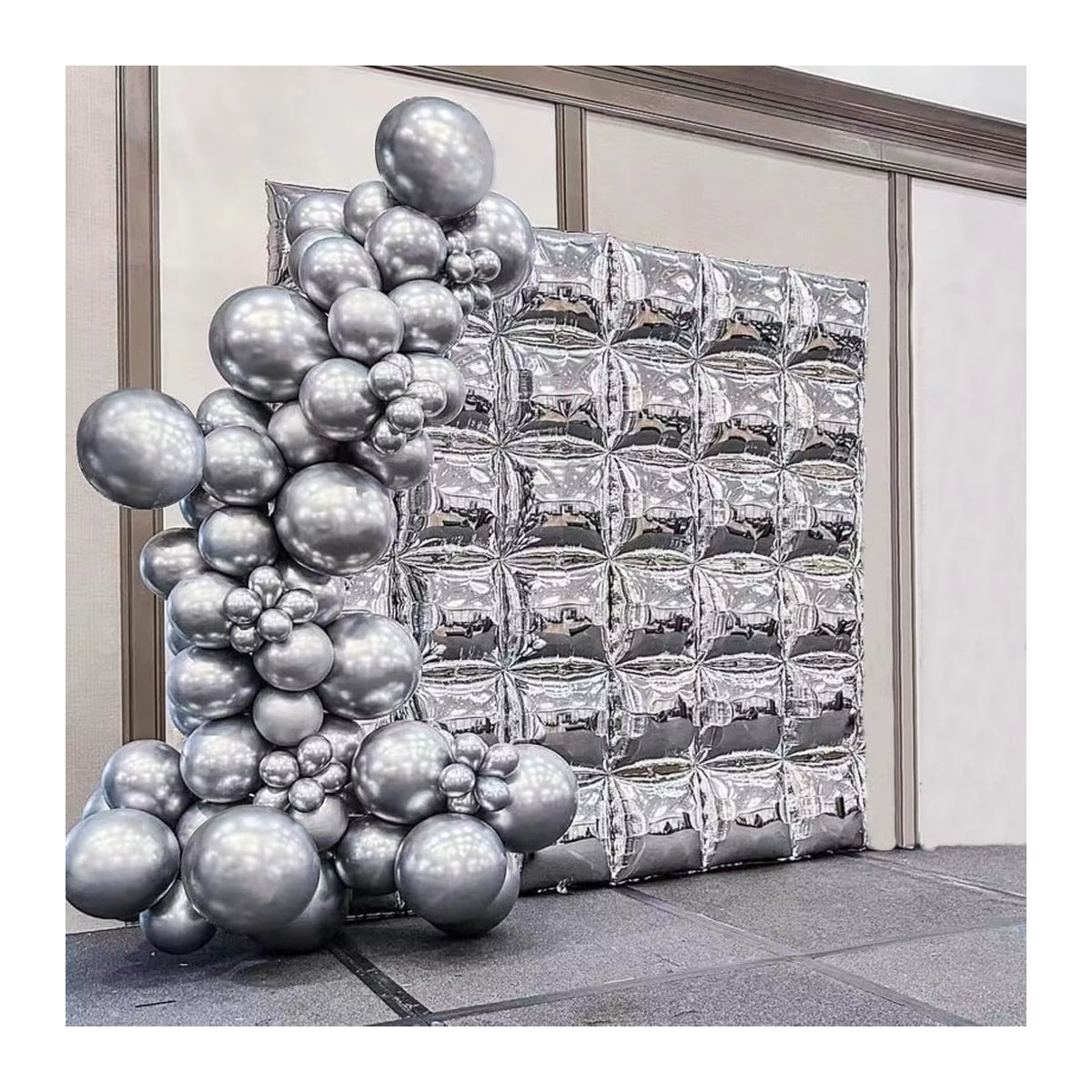Quadratischer Aluminiumfolienballon in Silber für deine Geburtstagsfeier-Dekoration - Bild 2