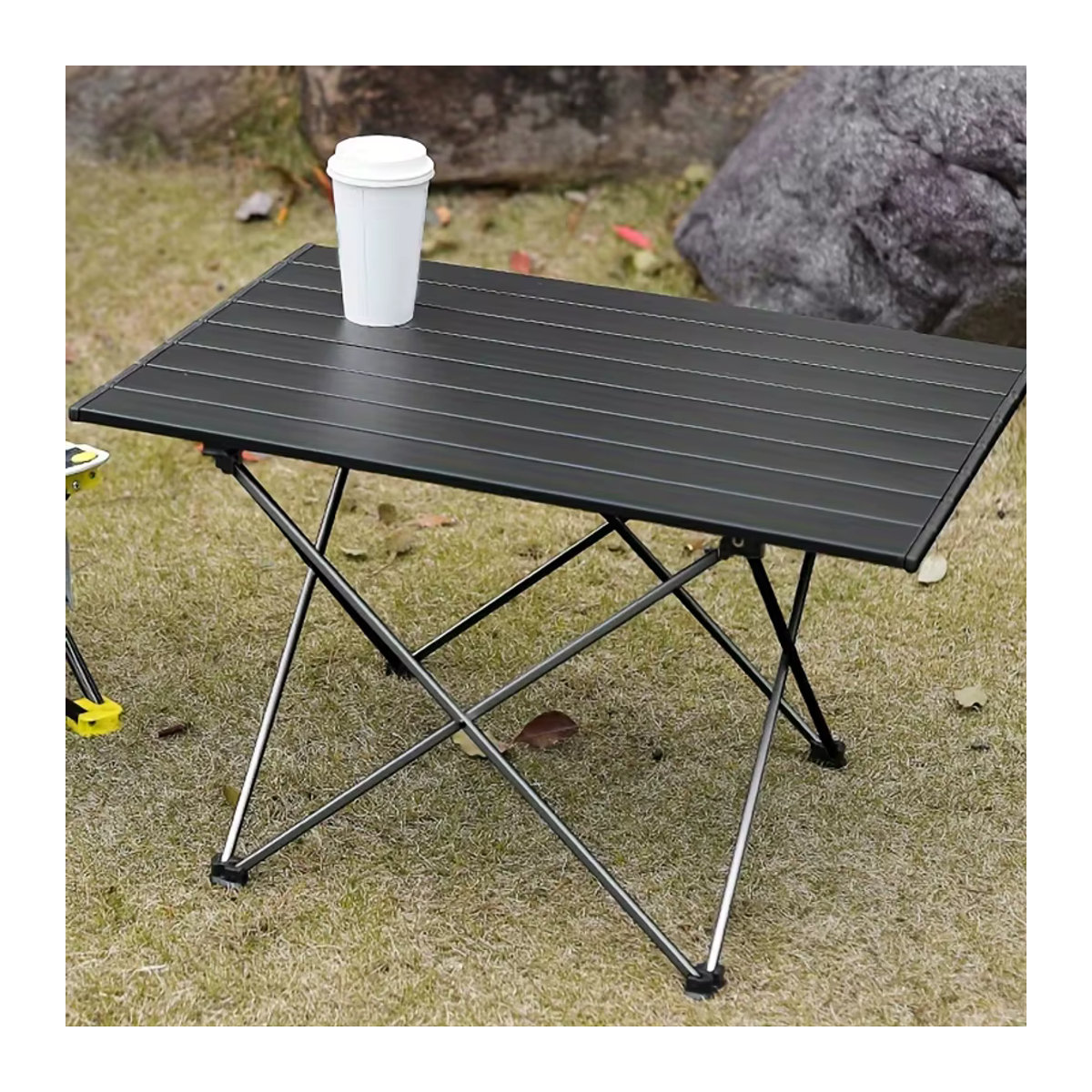 Quadratischer Klapptisch aus Aluminium in Schwarz für Camping und Picknick mit Aufbewahrungstasche - Bild 3