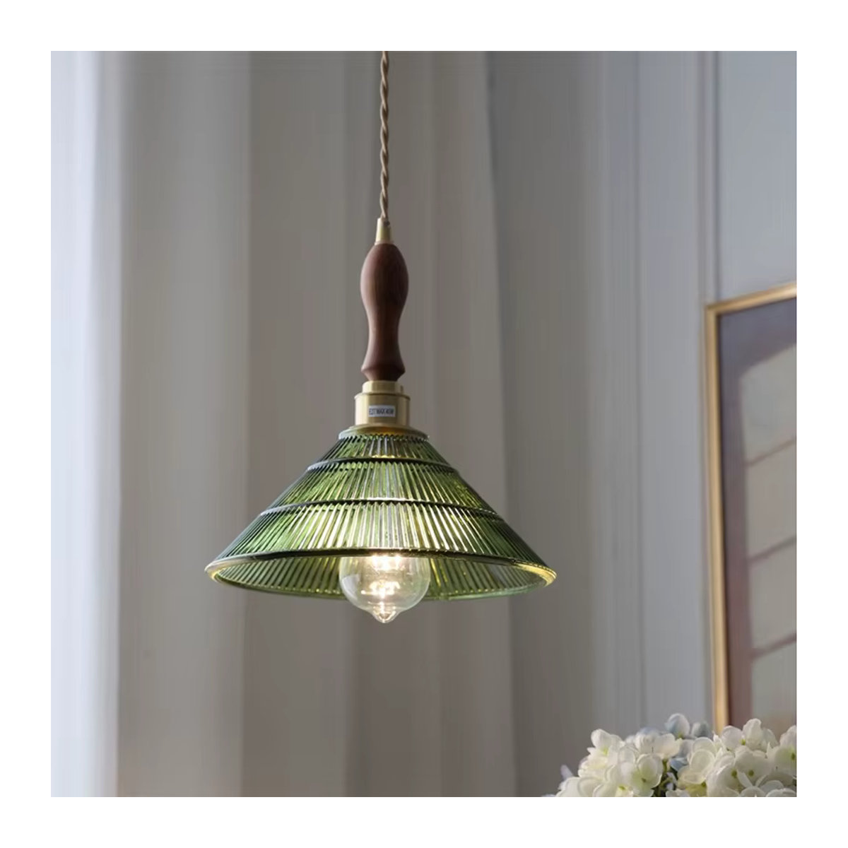Ramalho Pendelleuchte im Retro-Design aus Milchglas in Grün - Bild 3