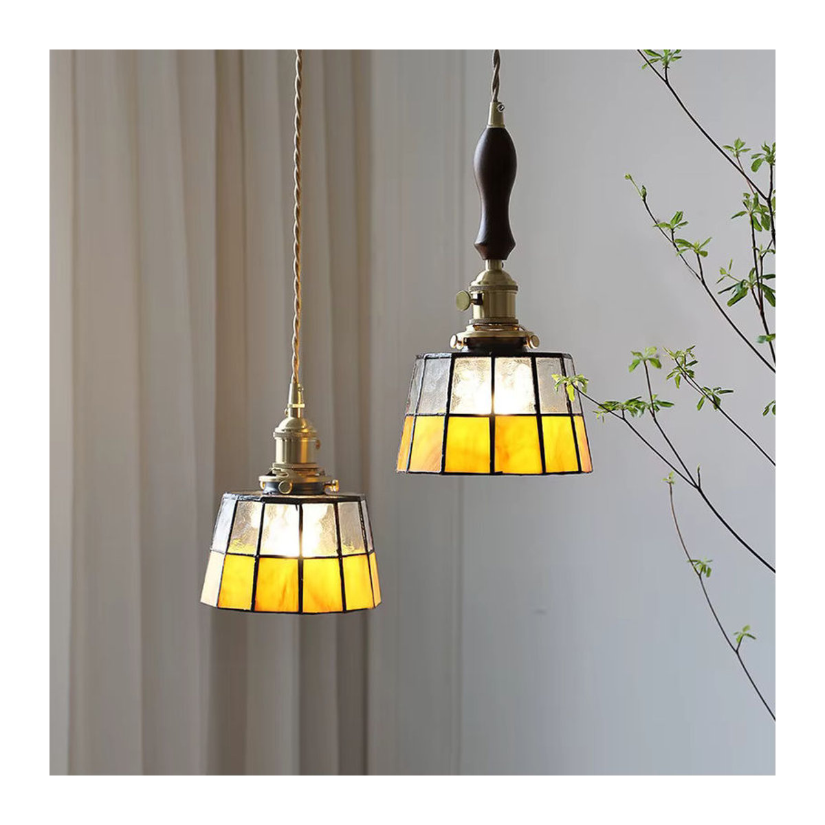 Ramalho Retro Tiffany Pendelleuchte aus Messing in Bunt mit LED-Technik - Bild 2