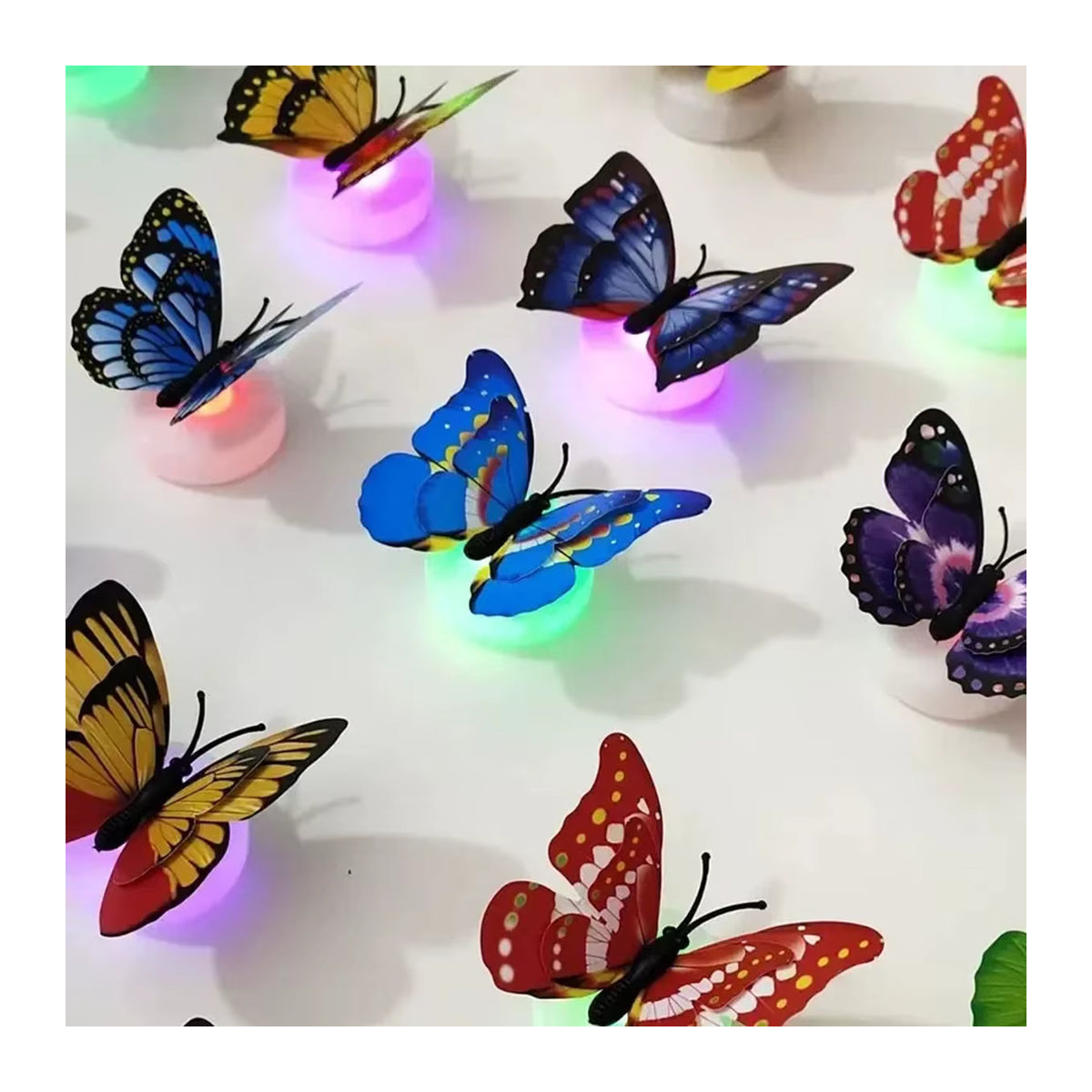 Ranpo Buntes LED Schmetterling Nachtlicht als dekorative Wandleuchte zum Aufkleben für dein Zuhause - Bild 2