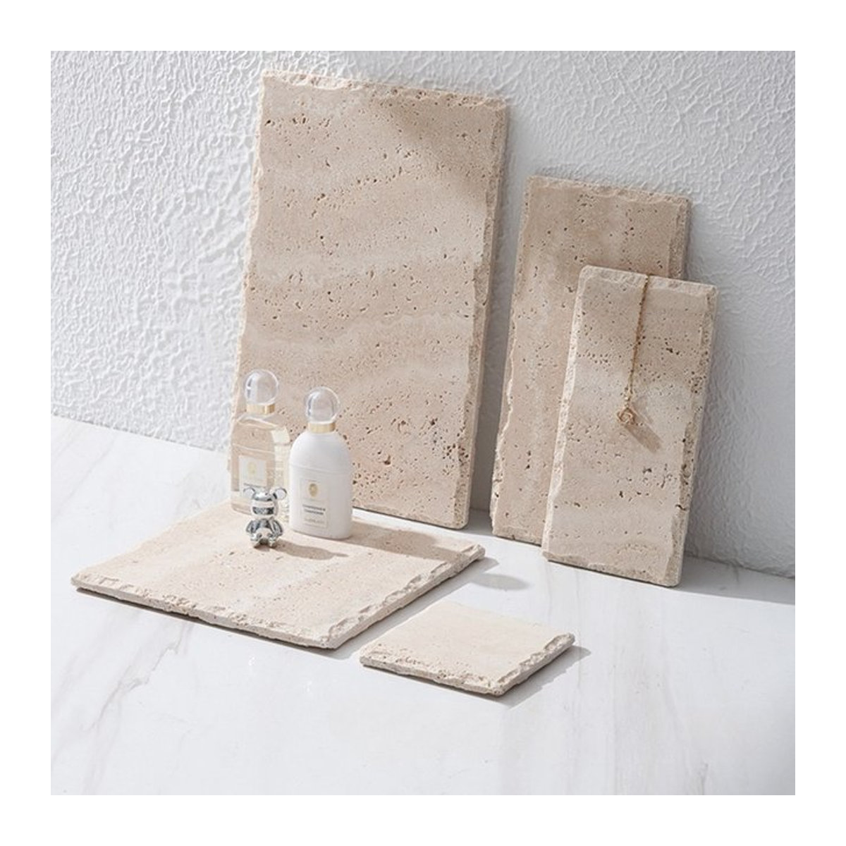 Rasalhaguer Schmuckaufbewahrung aus natürlichem Travertin in Beige, rechteckiges Ornament-Tablett im minimalistischen Design - Bild 1