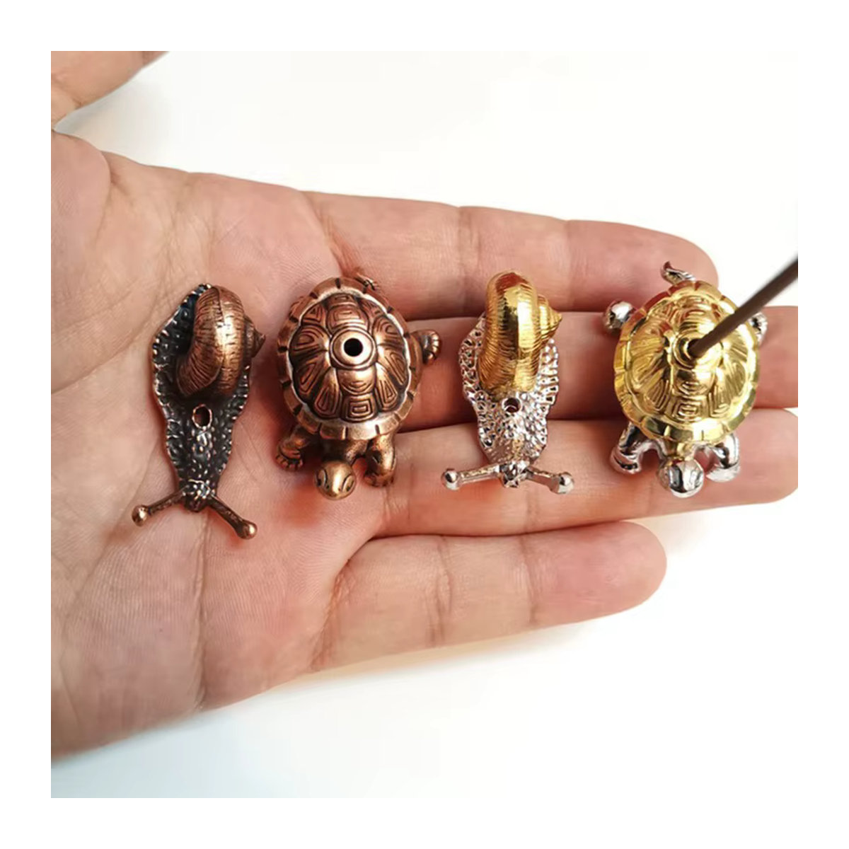 Räuchergefäß in Schildkrötenform als Halter für Räucherstäbchen in Braun mit Vintage-Design - Bild 3