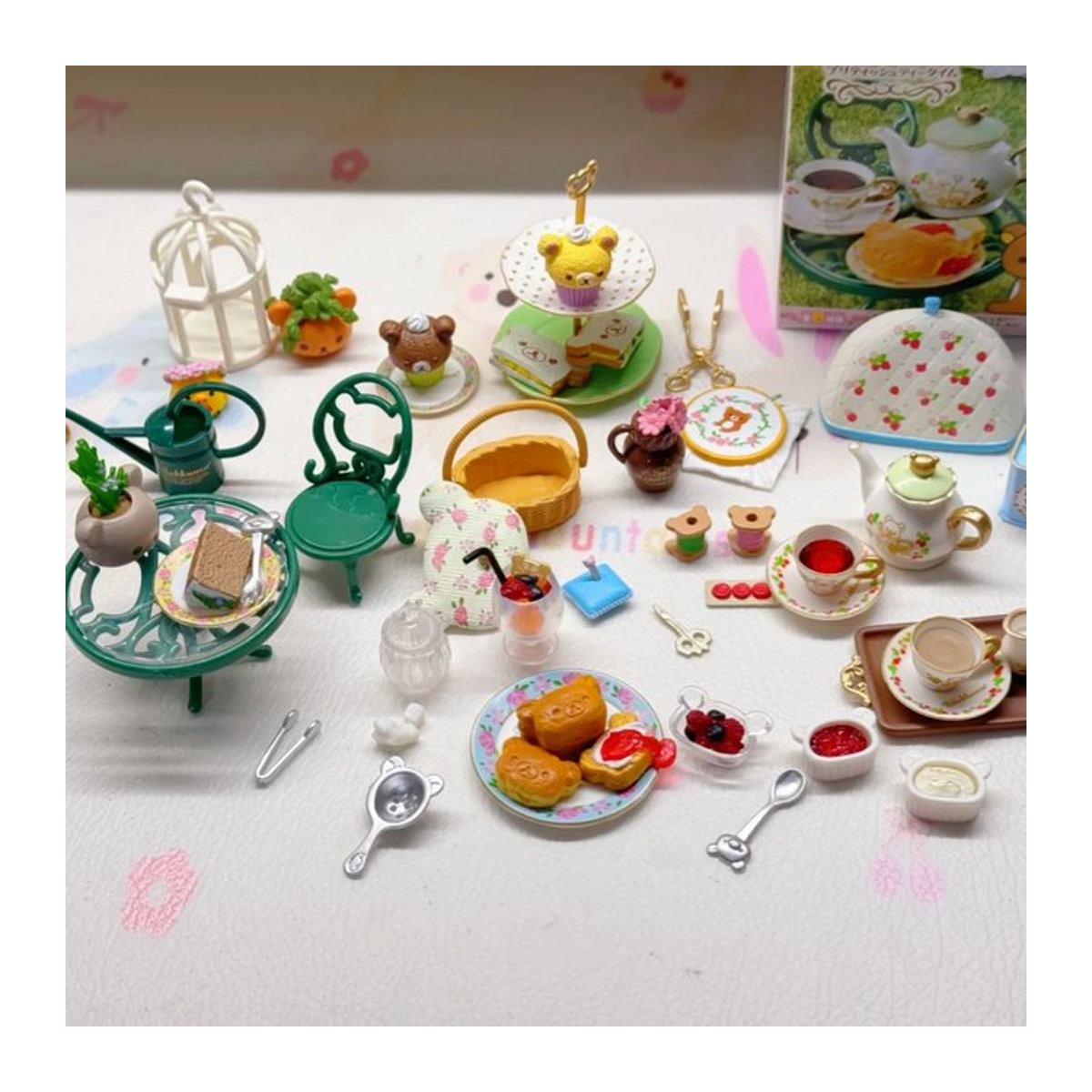 Re-Ment Rilakkuma Kuma Nachmittagstee Zeit Garten Tea Party Blind Box Sammelmodell für Kinder in Mehrfarbig - Bild 1