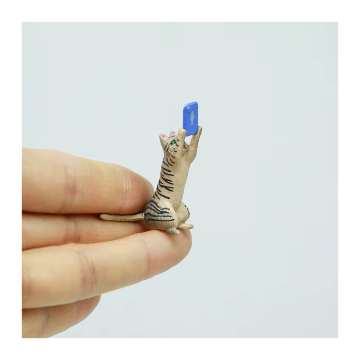 Re-ment Tierfiguren als Miniatur-Dekoration aus Kunstharz in Grau und Mehrfarbig - Bild 4