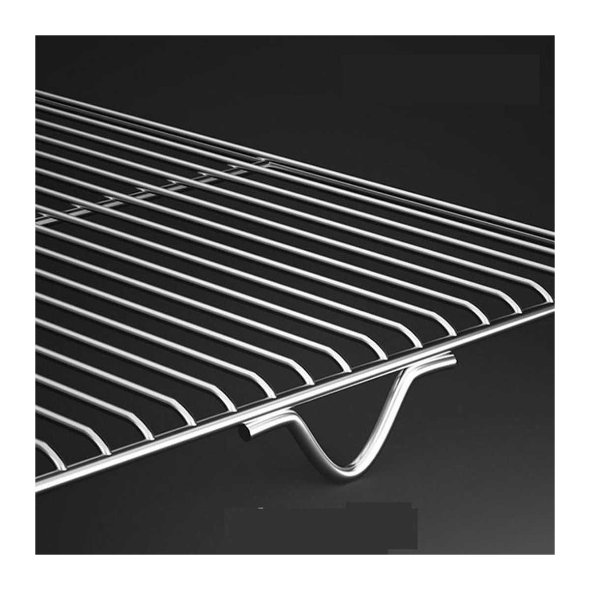 Rechteckiger Grillrost aus lebensmittelechtem 304 Edelstahl mit Maschennetz und 2 cm Ablauffüßen, Breite: 40-100 cm - Bild 1