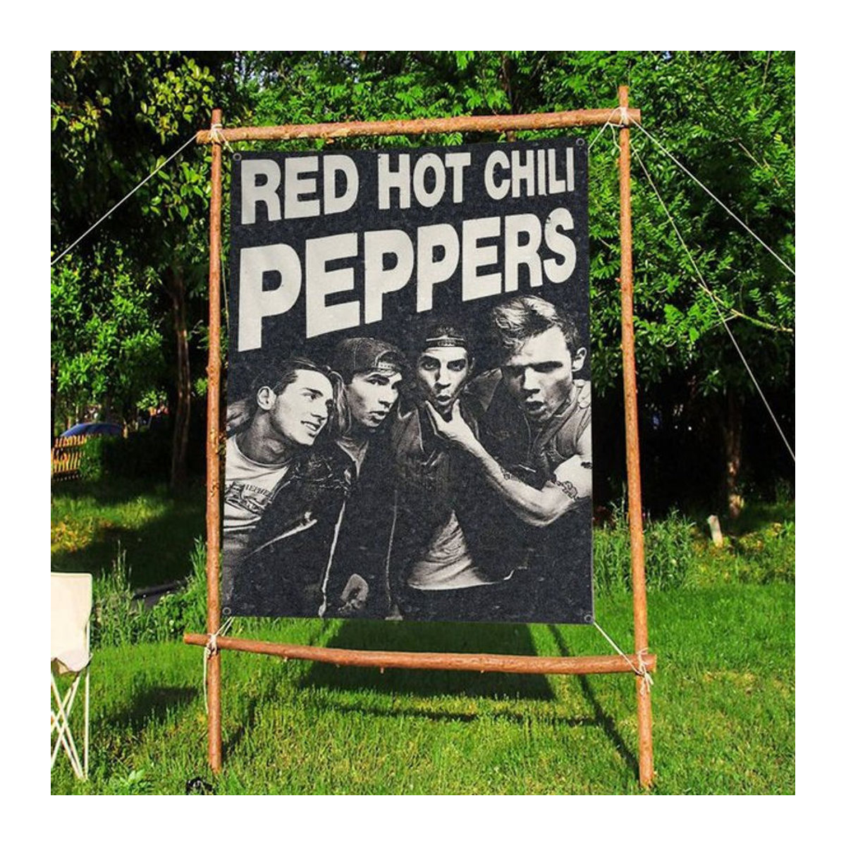 Red Hot Chili Peppers Porträt Hängebanner von Potdemiel in Schwarz aus Textil - Bild 1