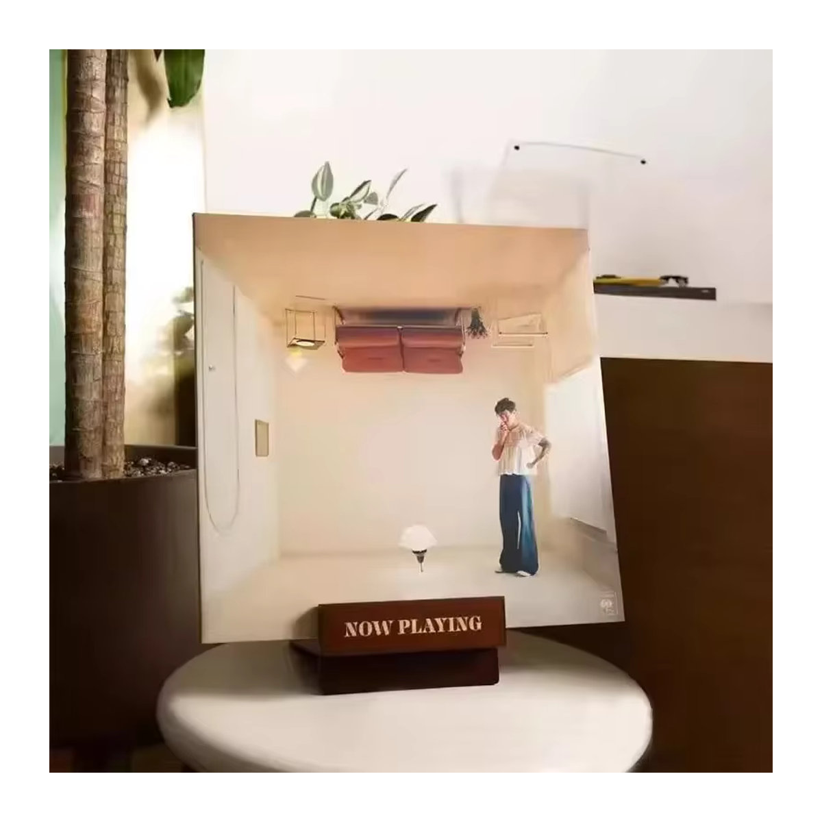 Retro Schallplattenständer aus Holz in Braun als klassisches CD-Rack und Albumcover-Halter für deinen Desktop - Bild 3