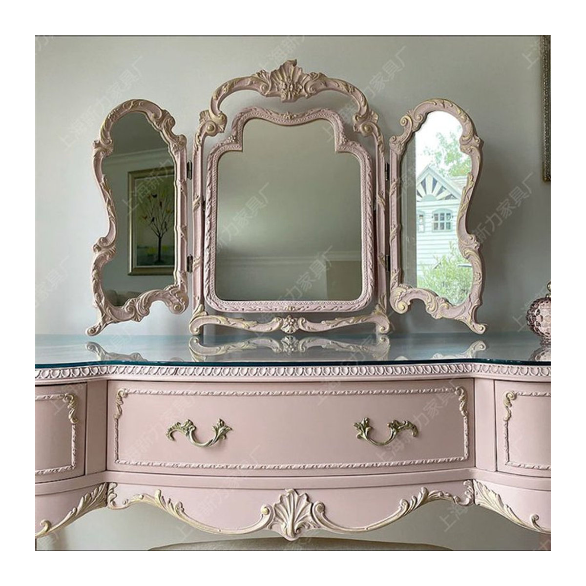 Retro Schminktisch aus Massivholz mit Glaskombination und Hocker in Rosa und Blau im französischen Design - Bild 1