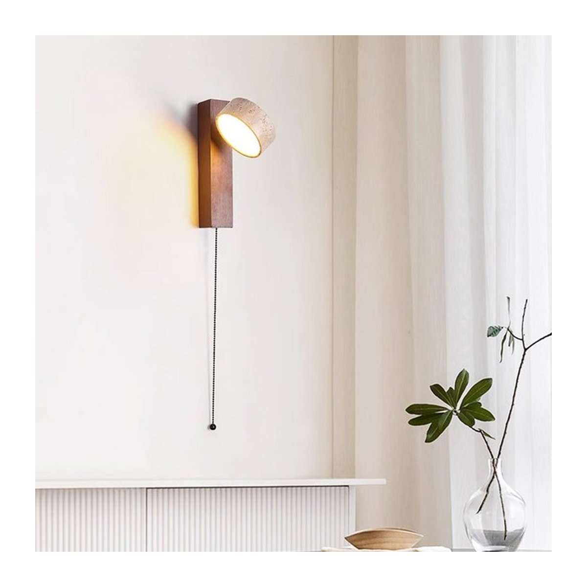 Retro Wandleuchte aus Massivholz mit Zugdrahtschalter im Wabi-Sabi-Stil, Farbe: Beige - Bild 1