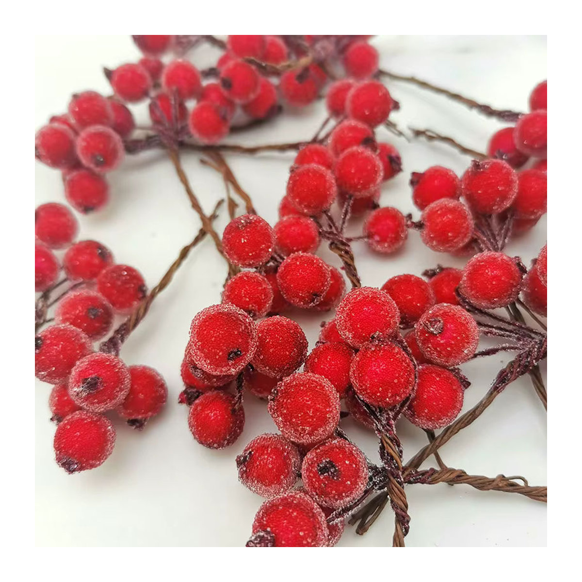 RIBBON HOUSE Weihnachtsbeeren Bouquet aus Kristall-Imitation in Rot, 10er Paket, Größe: 4 x 7 cm - Bild 3