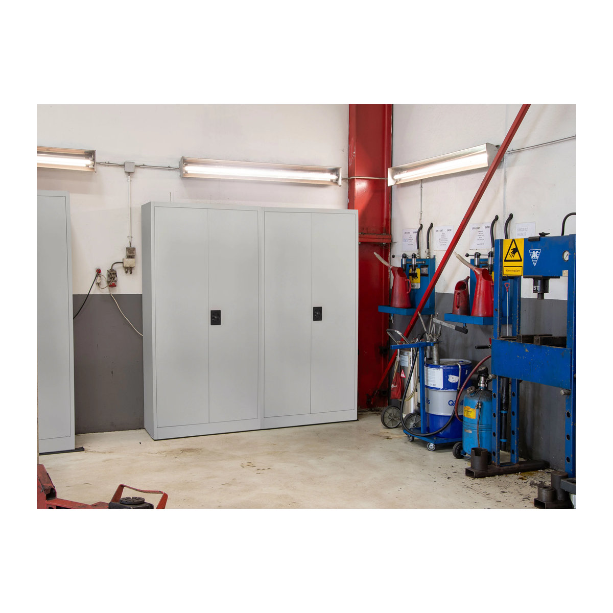 RIKTA Metallschrank Aktenschrank aus Stahl mit Drehtüren und 4 Einlegeböden, Grau, B/T/H: 80 x 40 x 168 cm - Bild 2