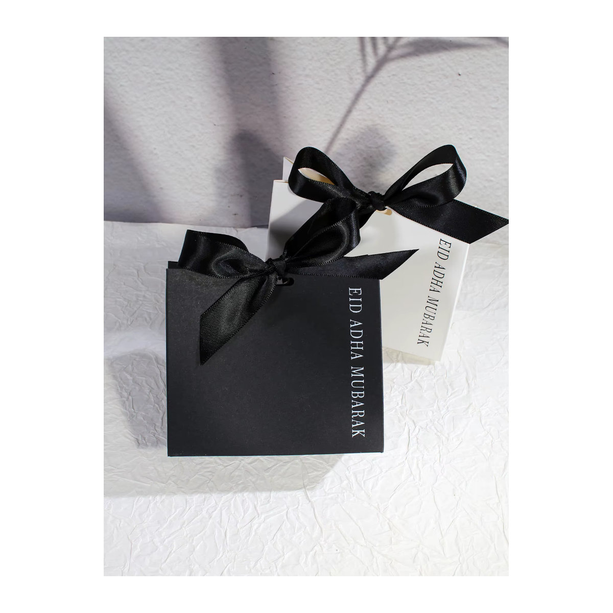 RMTPT Eid al Adha Geschenkbox aus Papier in Schwarz-Weiß mit Schleife - Bild 2