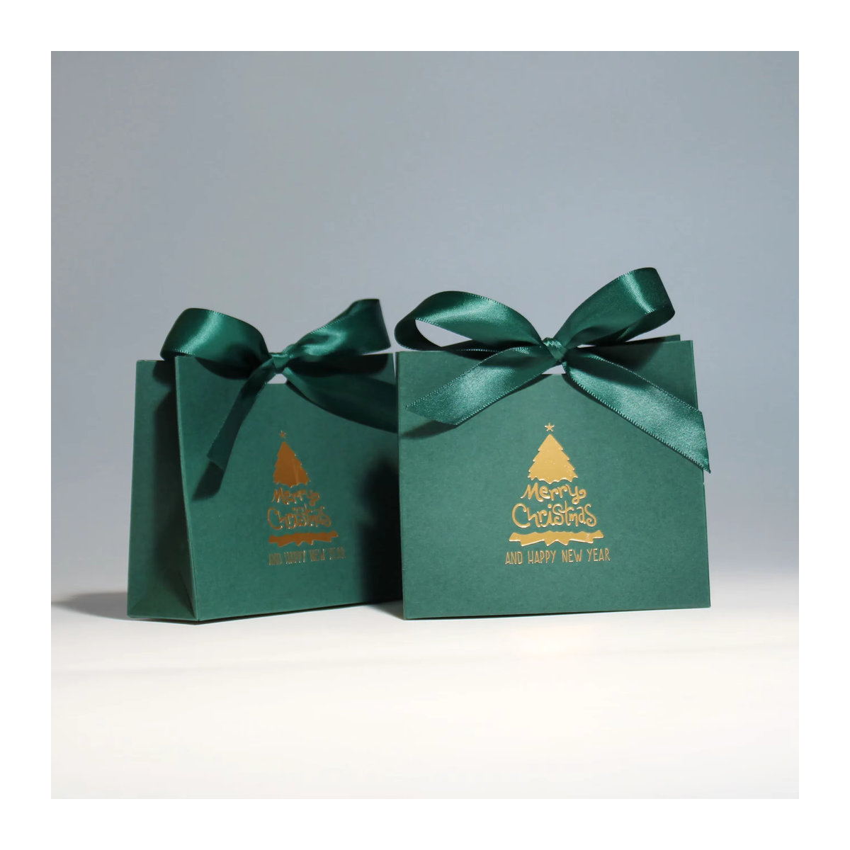 RMTPT Weihnachts-Geschenkboxen aus Papier in Grün mit Band für Kekse und Süßigkeiten, quadratisch und klassisch - Bild 2