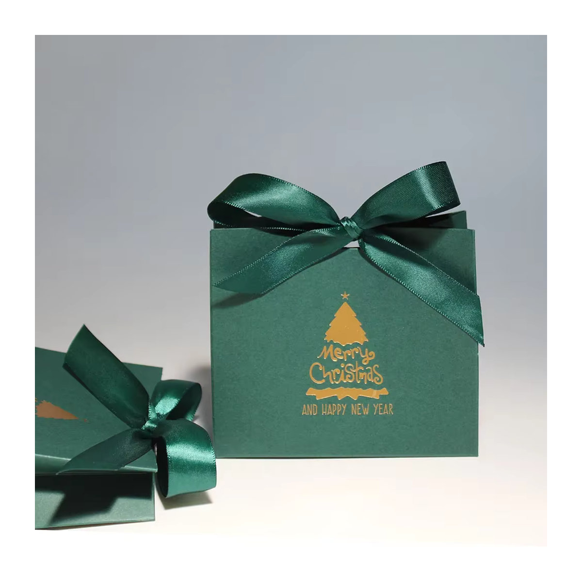 RMTPT Weihnachts-Geschenkboxen aus Papier in Grün mit Band für Kekse und Süßigkeiten, quadratisch und klassisch - Bild 3