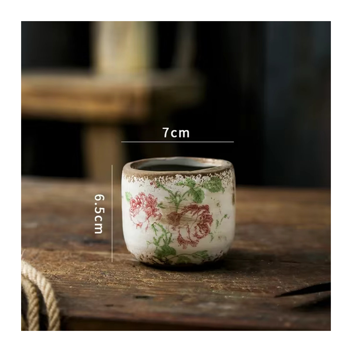 Rosa und weiße Keramik-Blumentöpfe im französischen Vintage-Stil mit floralem Design für deine Pflanzen und Hydrokultur - Bild 5
