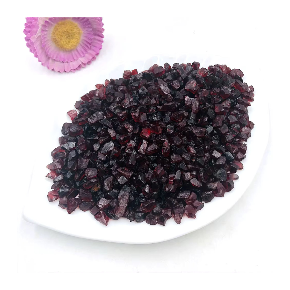 Roter Granatsplitter als Naturstein für Meditation und Reiki, unregelmäßige Kristallsteine zur Chakra-Energiearbeit - Bild 5