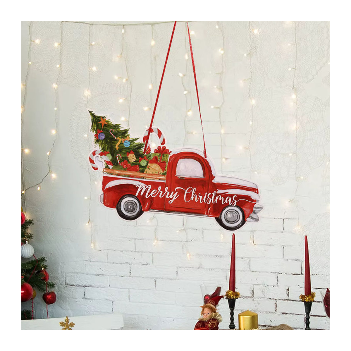 Roter Weihnachts-Türhänger aus Papier mit LKW-Motiv im Vintage-Design als hängende Dekoration - Bild 4