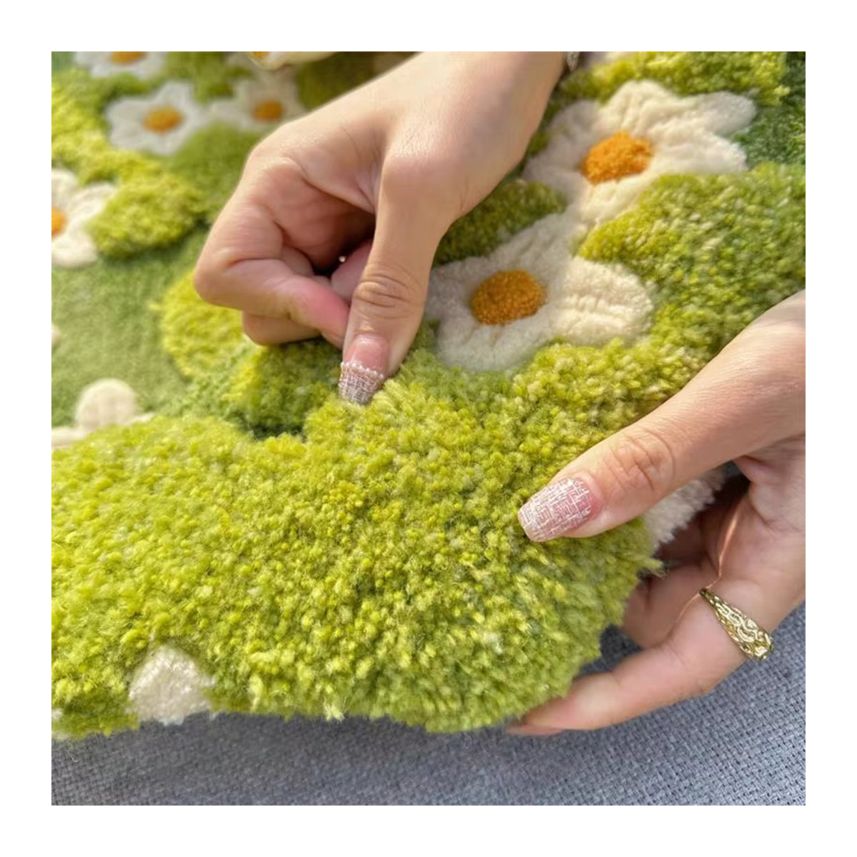 Runder handgemachter Acryl Teppich mit Blumenmuster von LTSCILOVCH in Grün für Wohnzimmer und Schlafzimmer - Bild 3