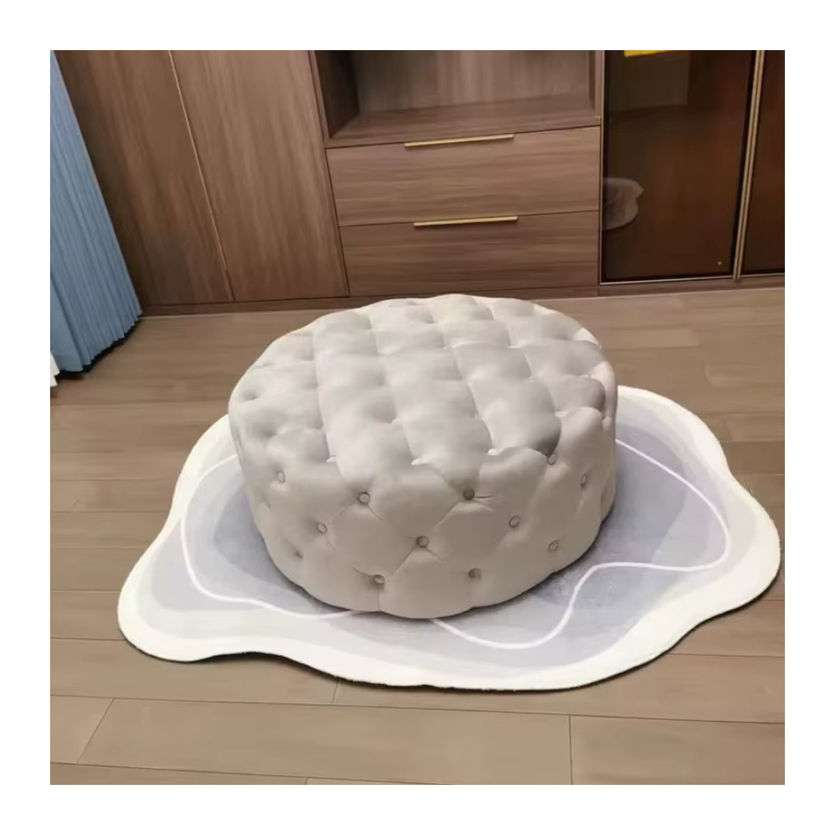 Runder Polsterhocker aus Samt in Beige, Skandinavischer Design-Ottomane für Wohnzimmer und Schlafzimmer, Durchmesser: 90 cm, Höhe: 40 cm - Bild 3