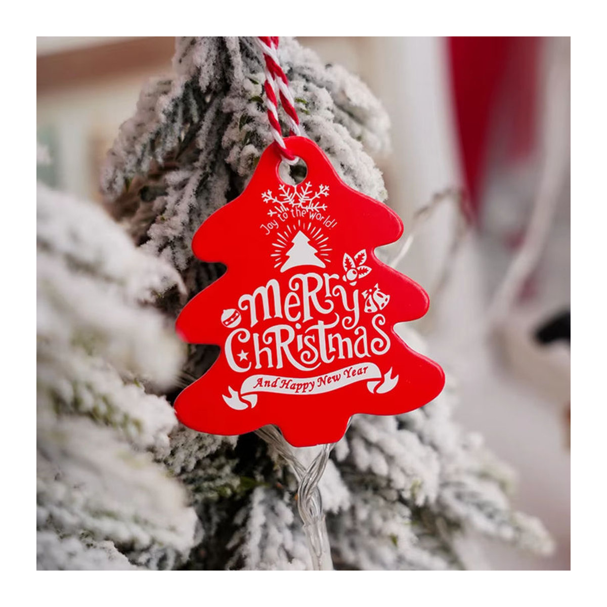 Runtow 100 Stück Weihnachtsbaum Anhänger aus Papier mit Frohe Weihnachten Schriftzug in Mehrfarbig als Hängeornament und Geschenkanhänger - Bild 5